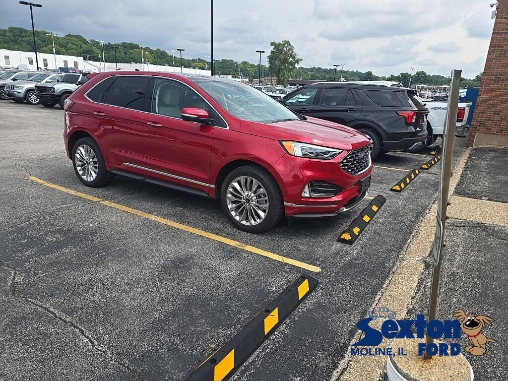 2024 FORD Edge