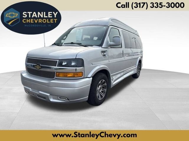 2023 CHEVROLET Express