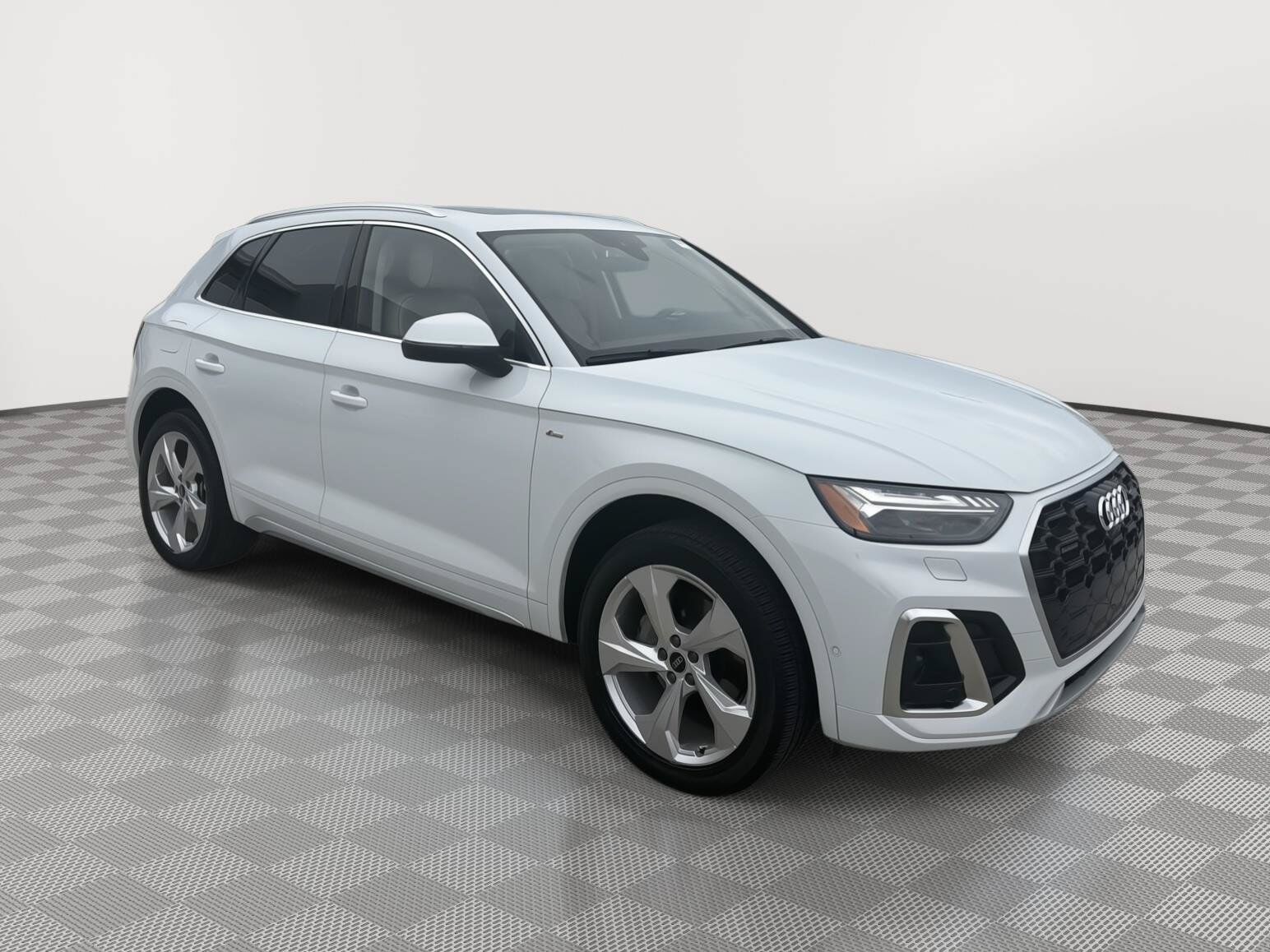 2024 AUDI Q5