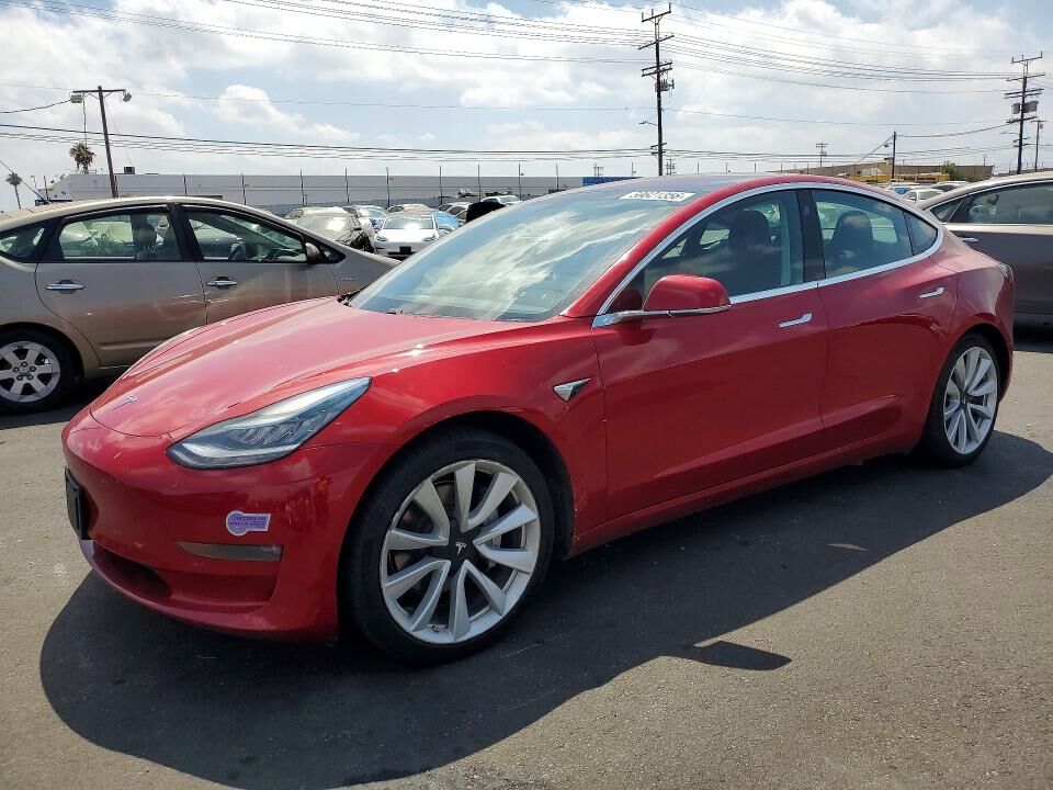 2018 TESLA Model 3