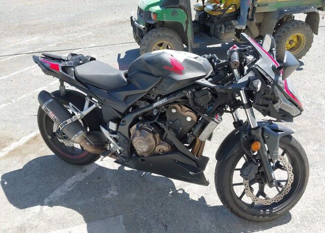2019 HONDA CB
