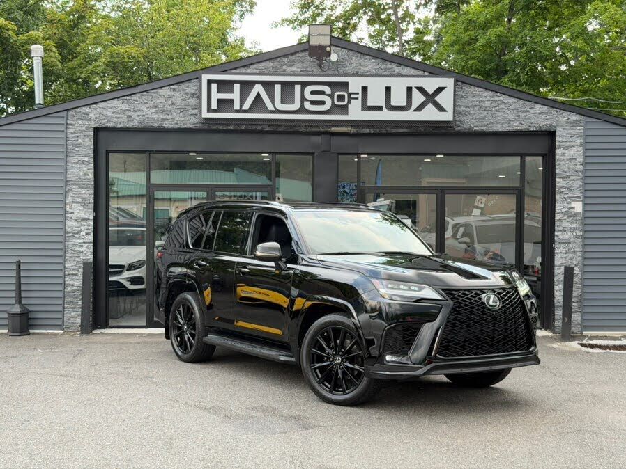 2023 LEXUS LX