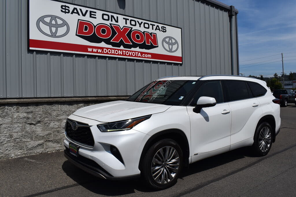 2017 TOYOTA Highlander