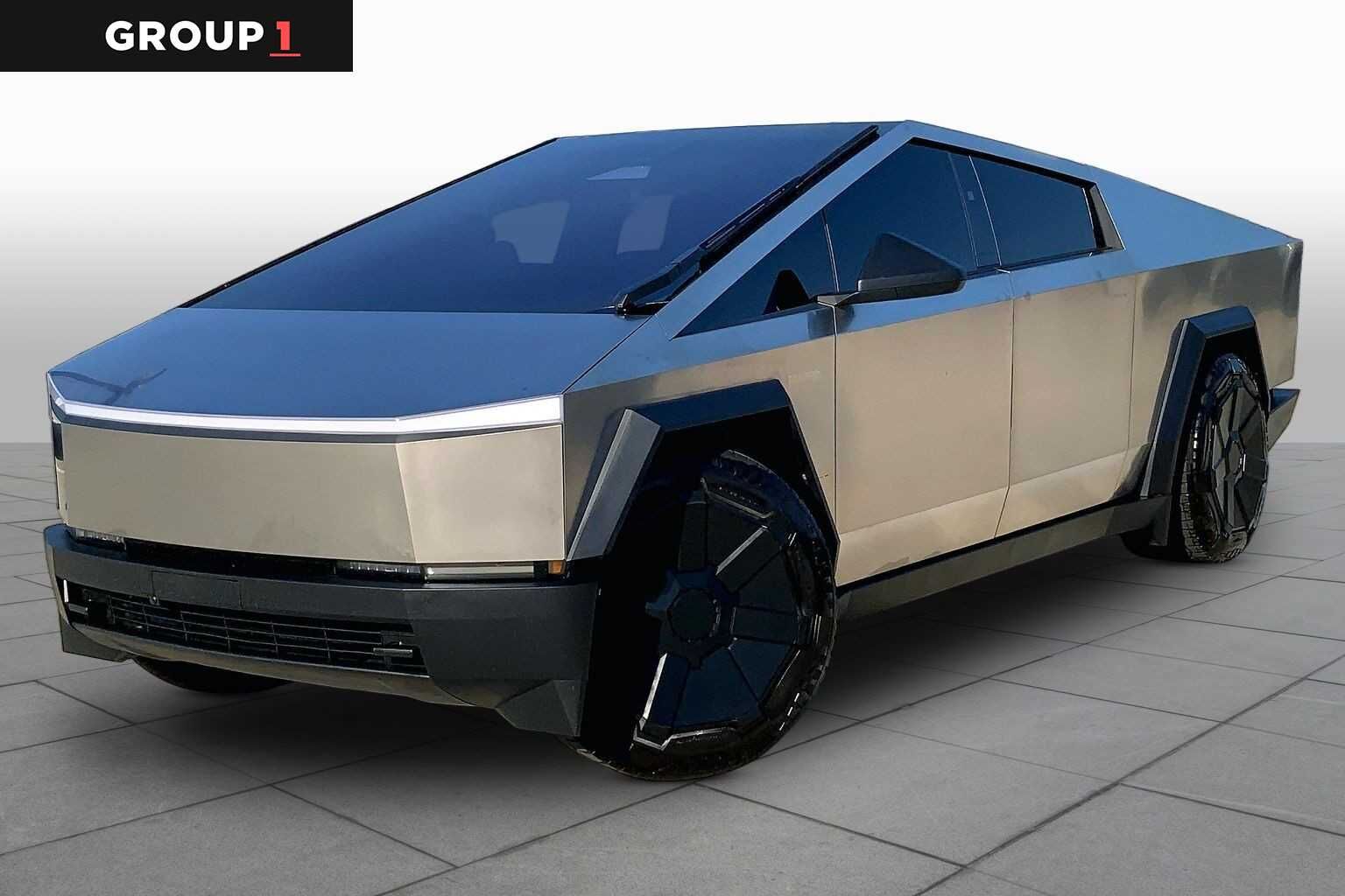 2024 TESLA Cybertruck