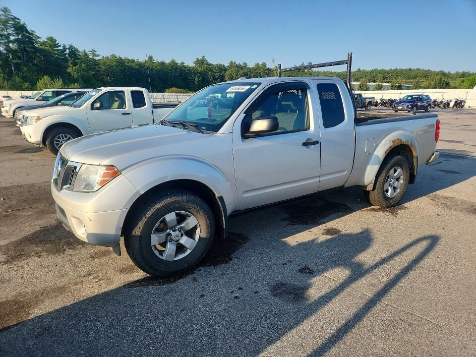 2013 NISSAN Frontier