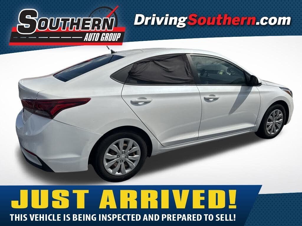 2021 HYUNDAI Accent