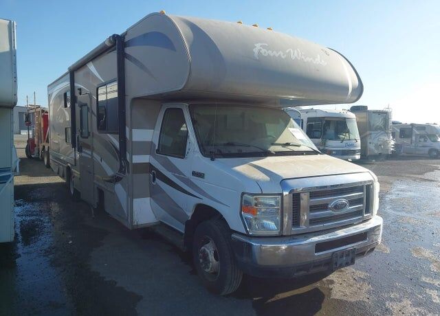 2012 FORD E-450