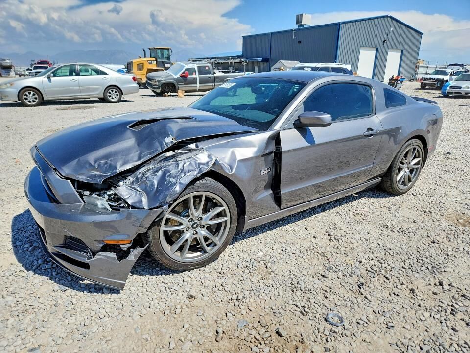 2013 FORD Mustang