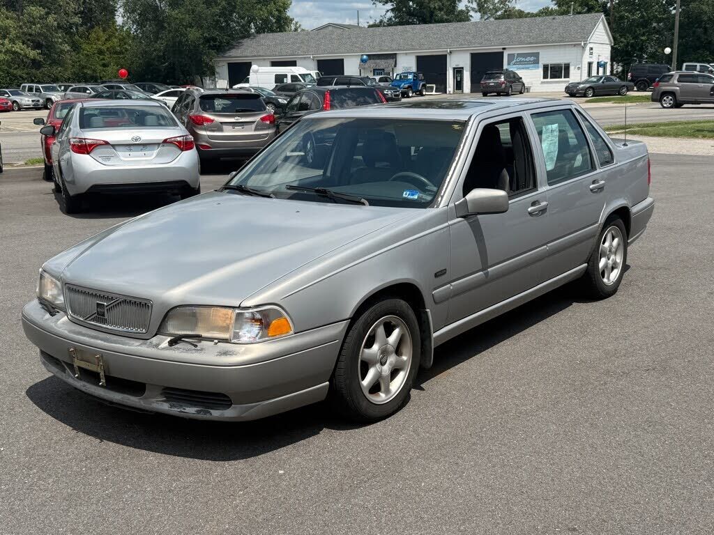 1998 VOLVO S70
