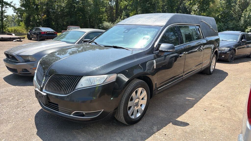 2014 LINCOLN MKT