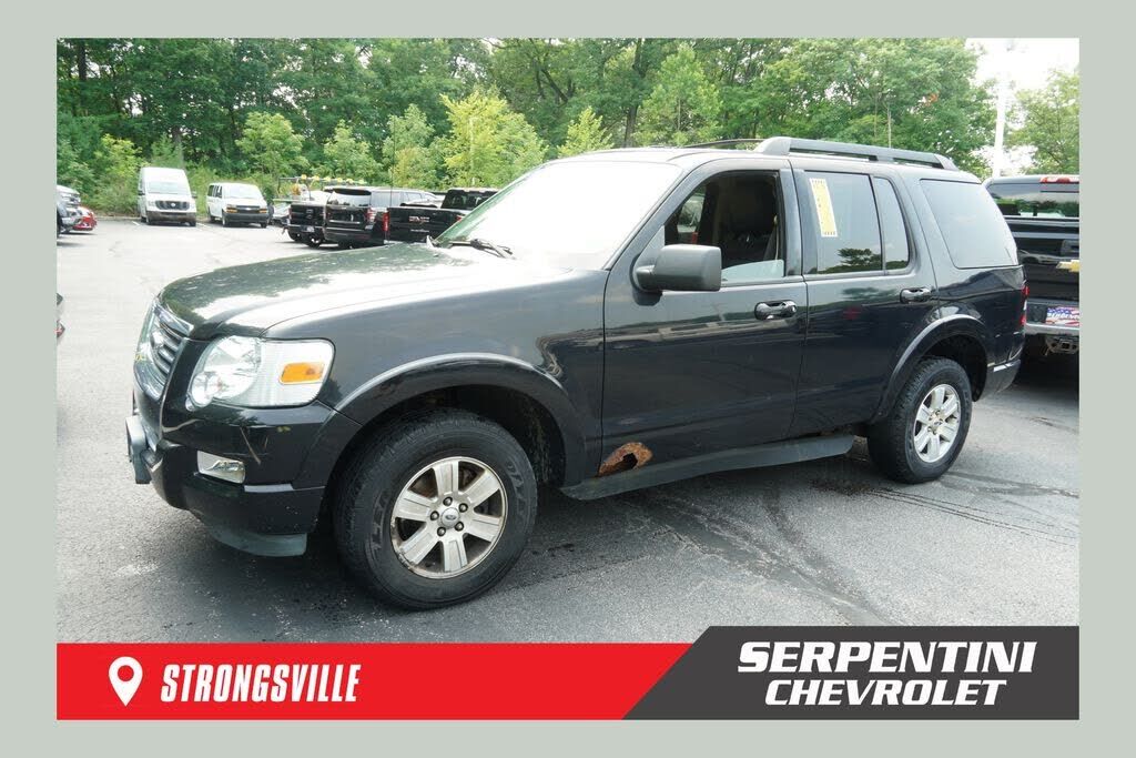 2010 FORD Explorer
