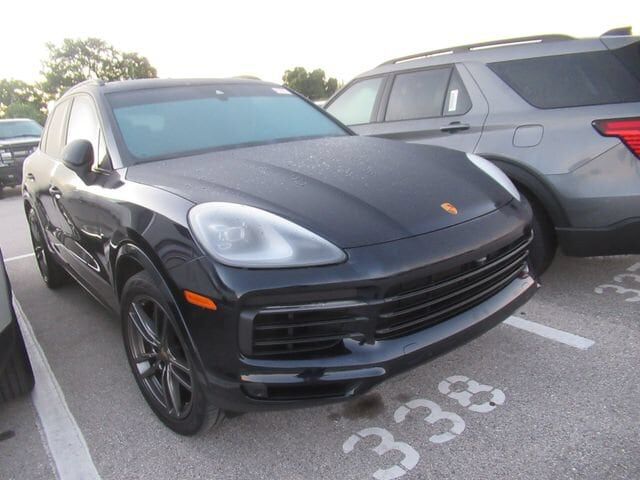 2023 PORSCHE Cayenne
