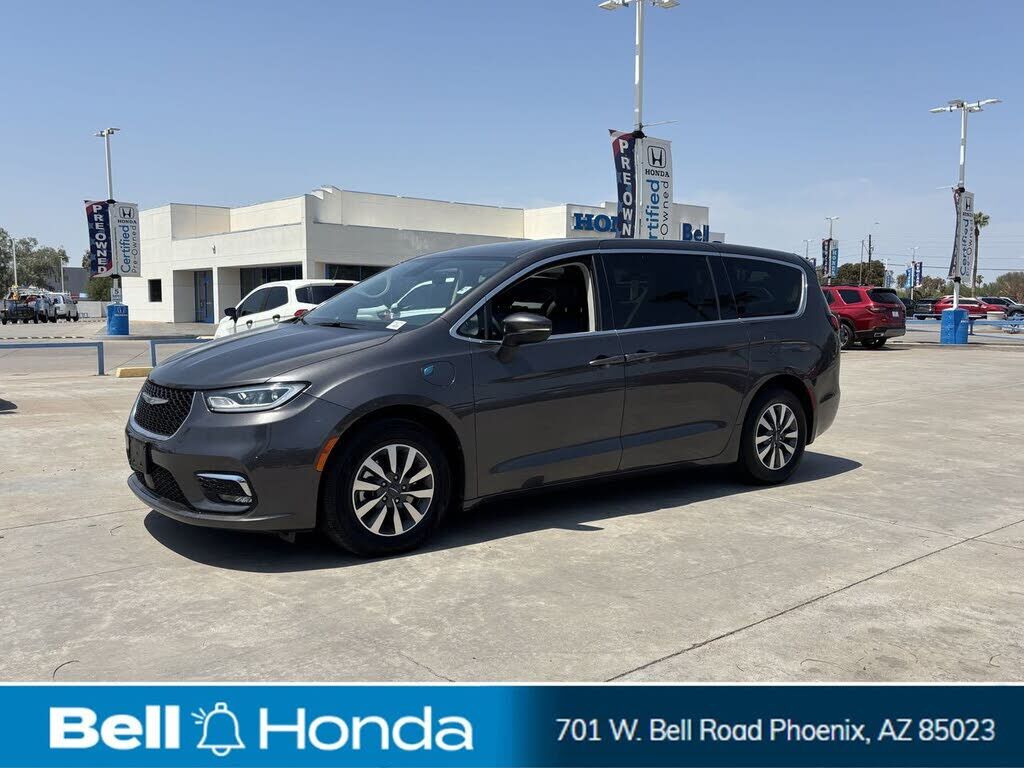 2023 CHRYSLER Pacifica