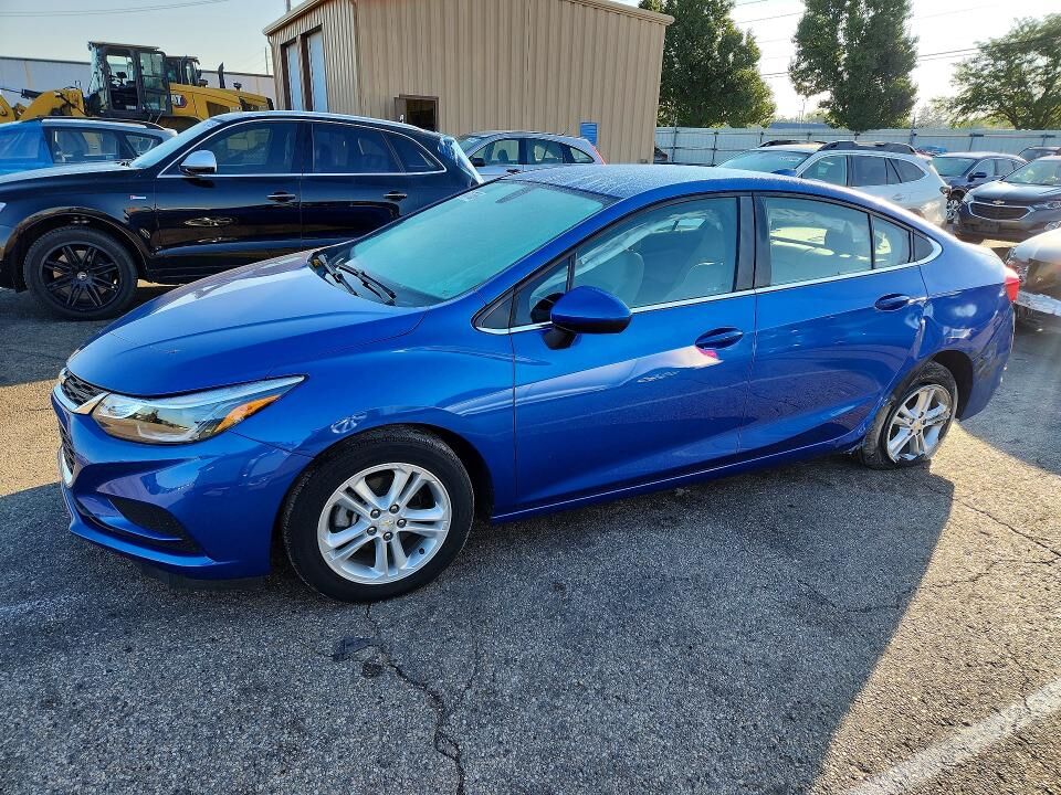 2017 CHEVROLET Cruze