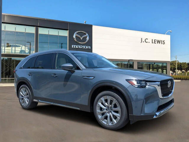 2026 MAZDA CX-90