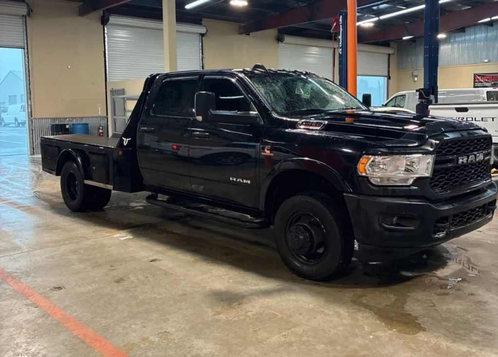 2022 RAM 3500