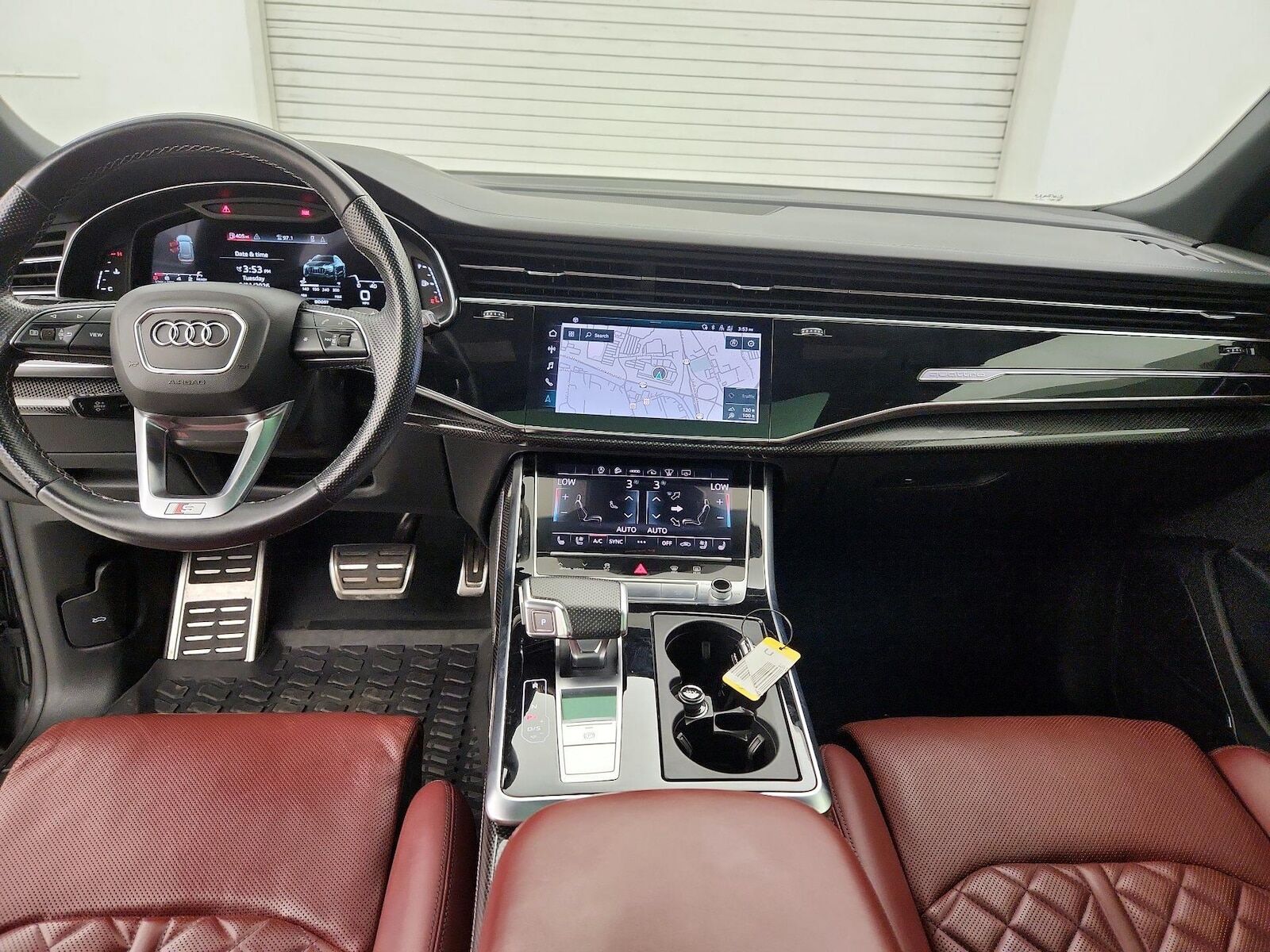 2022 AUDI SQ8