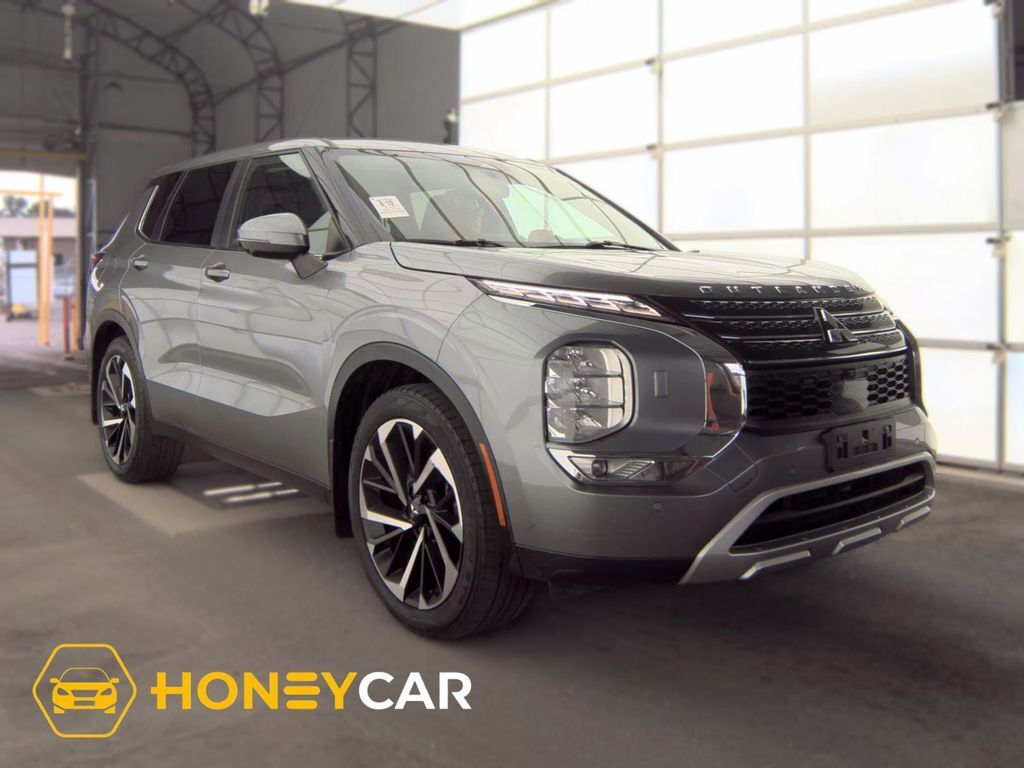 2022 MITSUBISHI Outlander