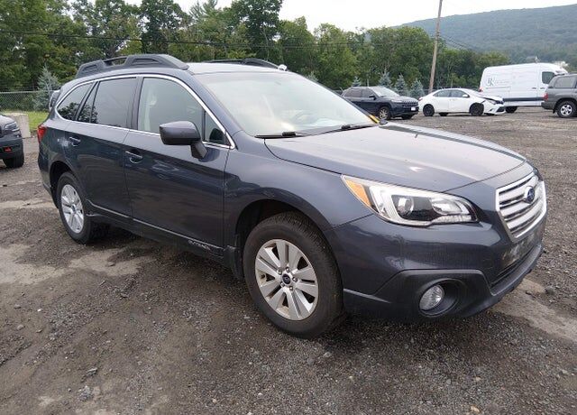 2017 SUBARU Outback