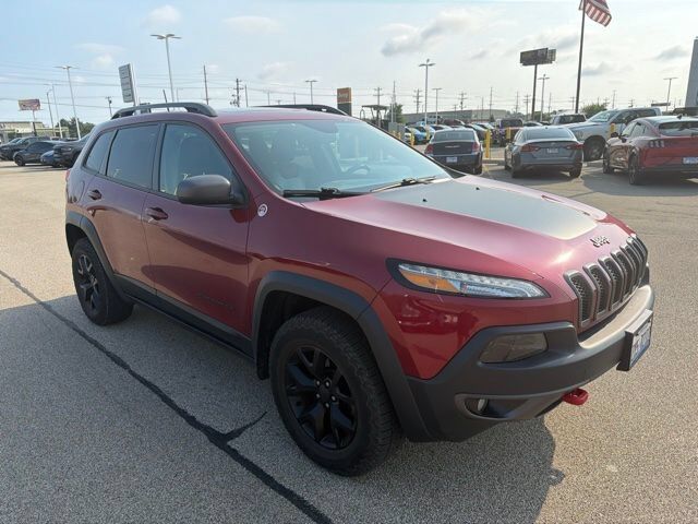 2017 JEEP Cherokee
