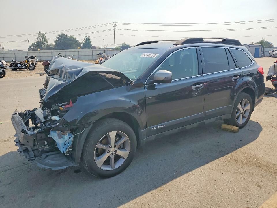 2013 SUBARU Outback