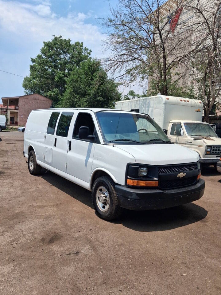 2015 CHEVROLET Express
