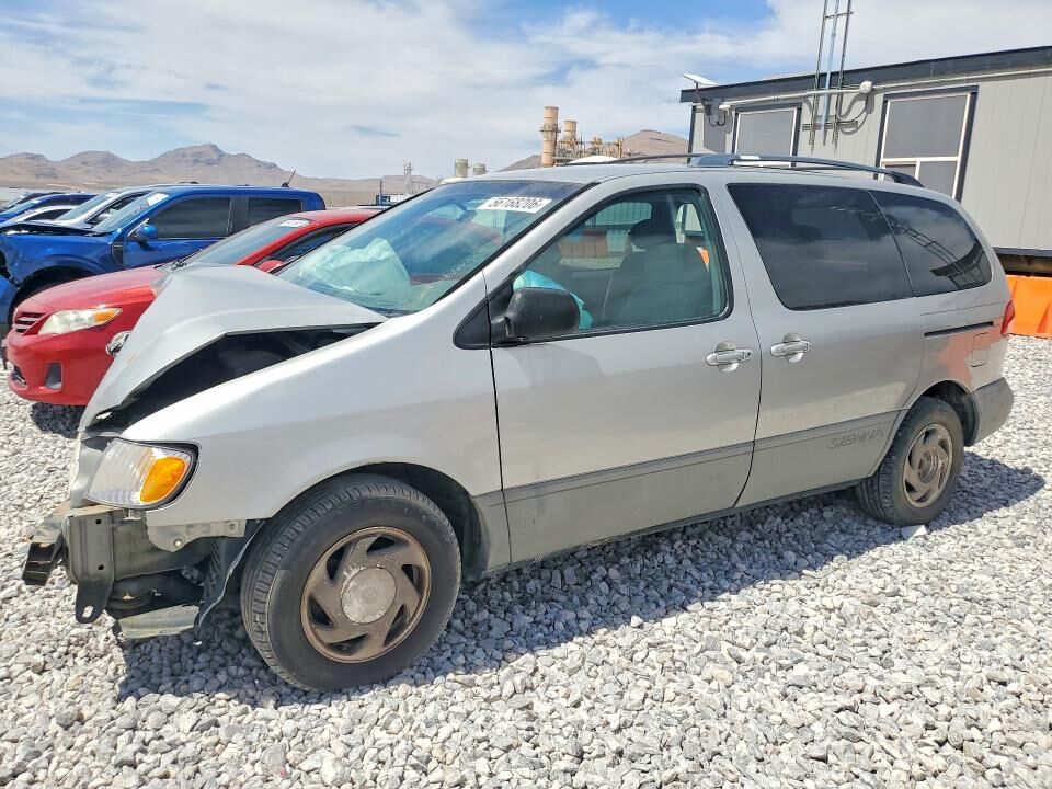2001 TOYOTA Sienna