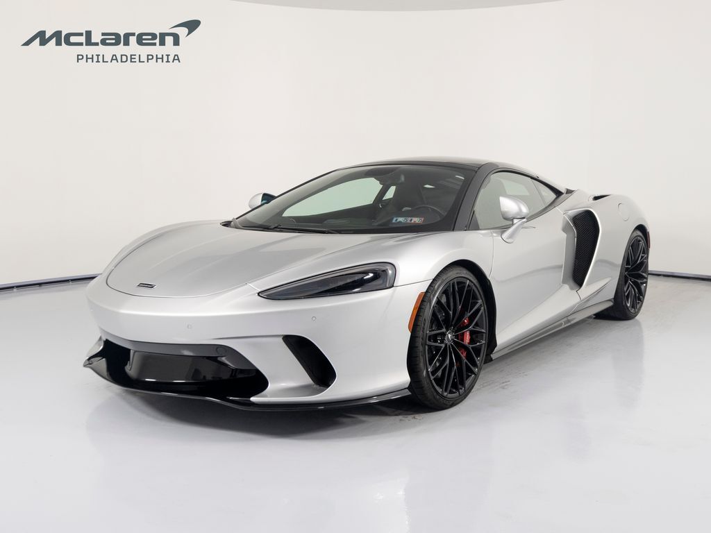 2022 MCLAREN GT