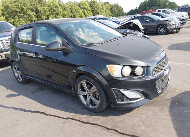 2013 CHEVROLET Sonic
