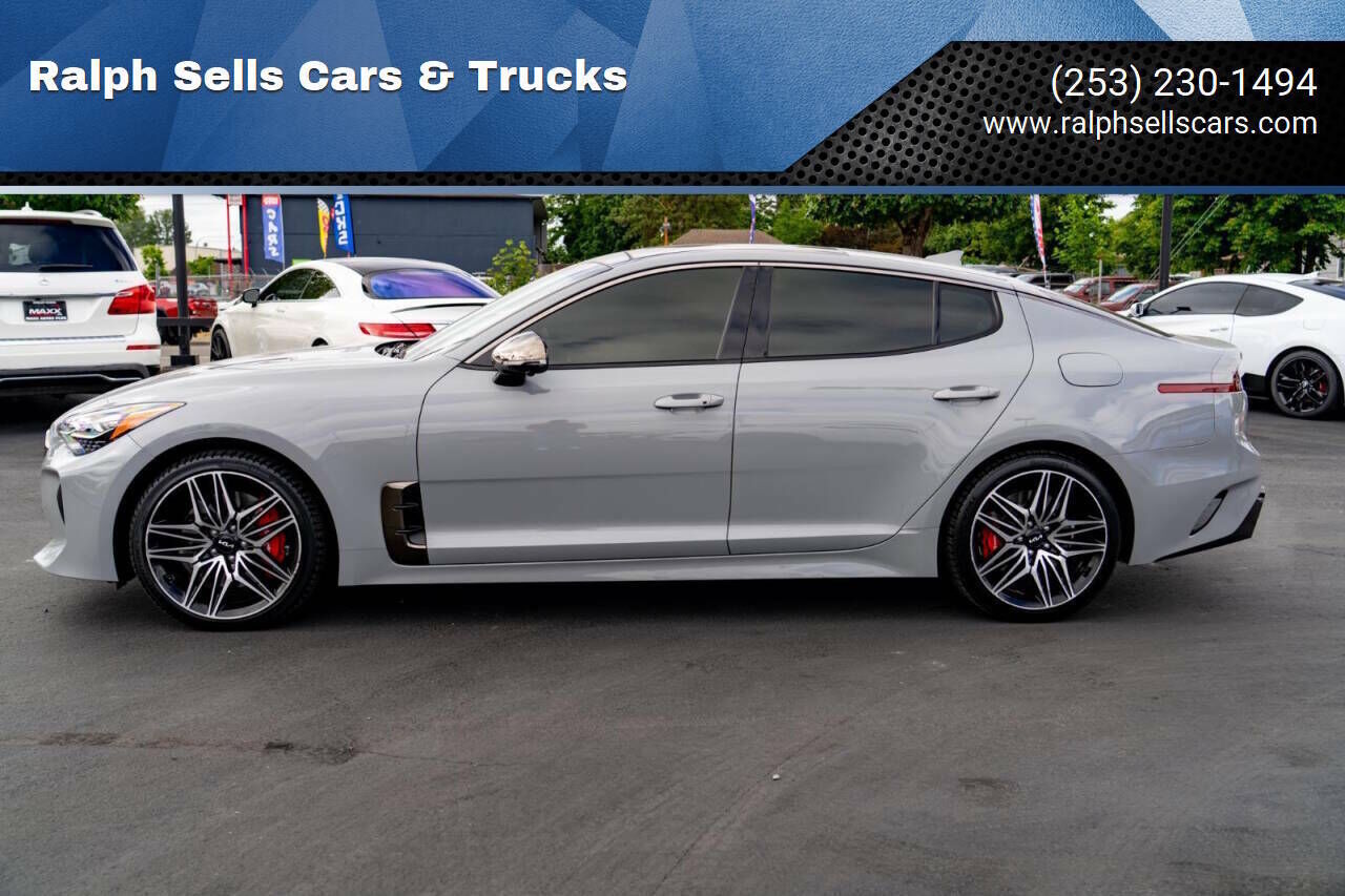 2022 KIA Stinger