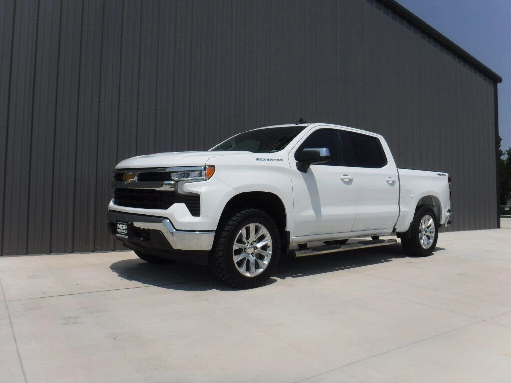 2024 CHEVROLET Silverado