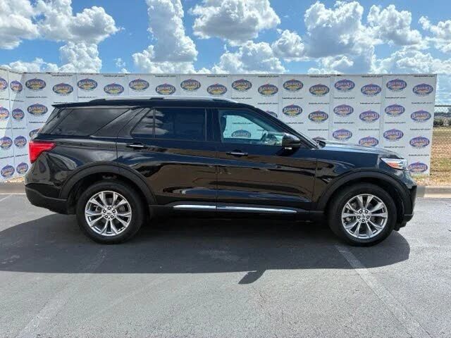 2024 FORD Explorer