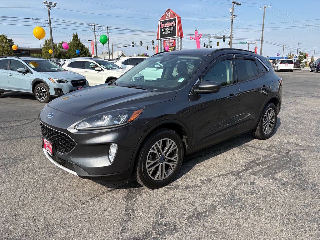 2020 FORD Escape