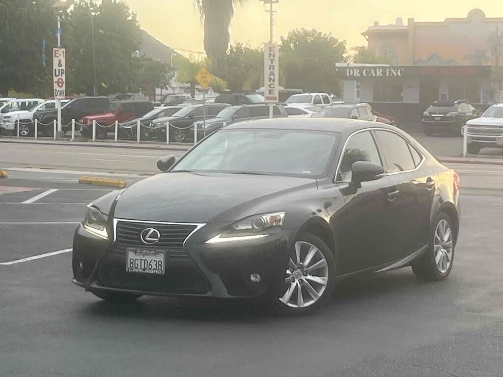 2015 LEXUS IS