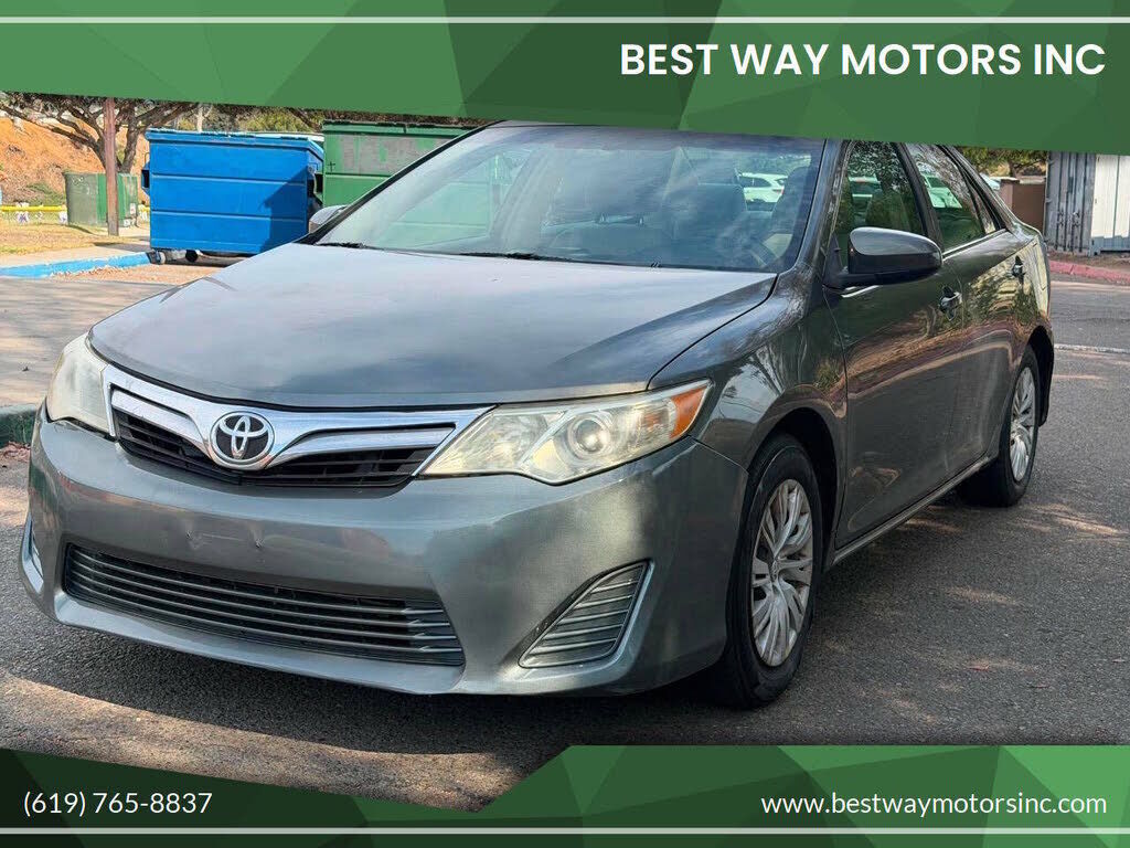 2012 TOYOTA Camry
