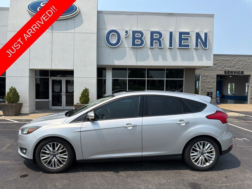 2017 FORD Focus