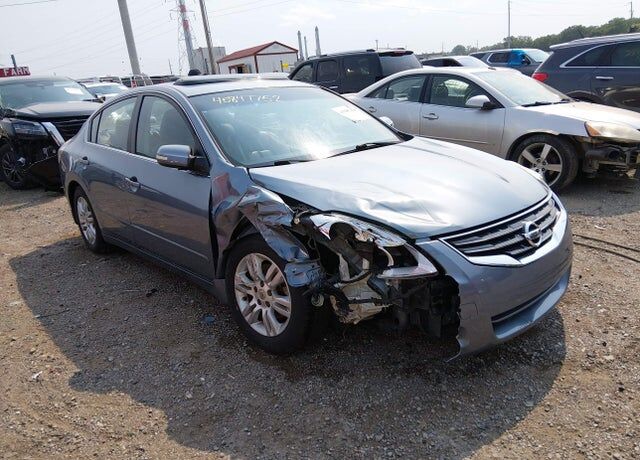 2012 NISSAN Altima