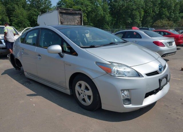 2011 TOYOTA PRIUS
