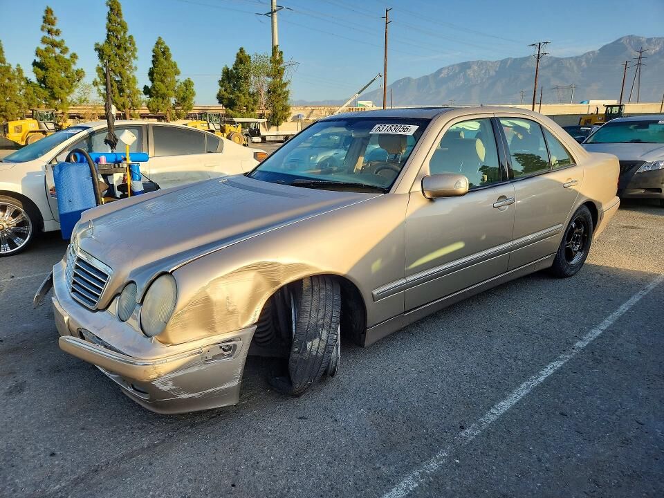 2001 MERCEDES-BENZ E-Class