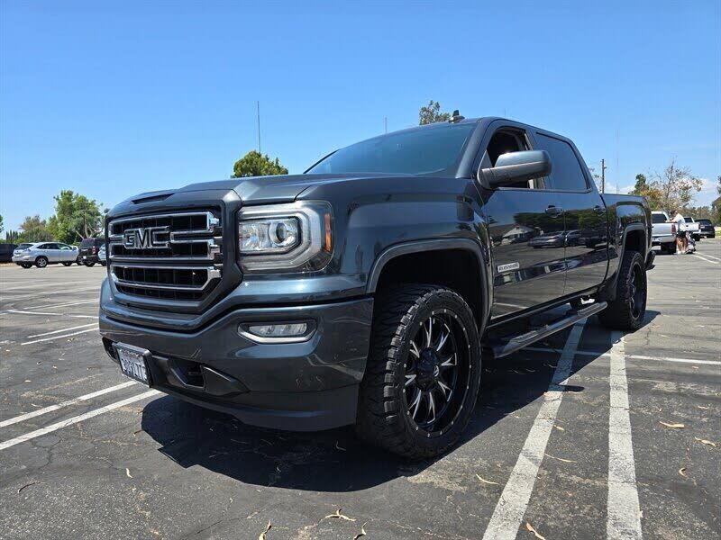 2018 GMC Sierra