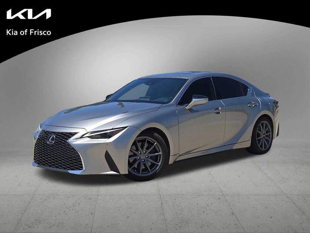 2021 LEXUS IS
