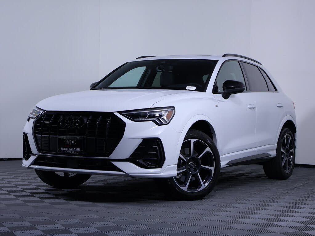 2025 AUDI Q3