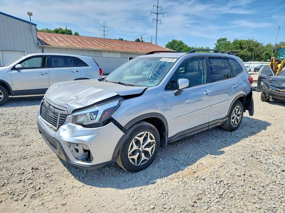 2020 SUBARU Forester