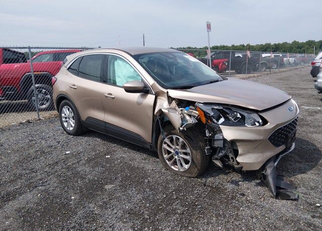 2021 FORD Escape