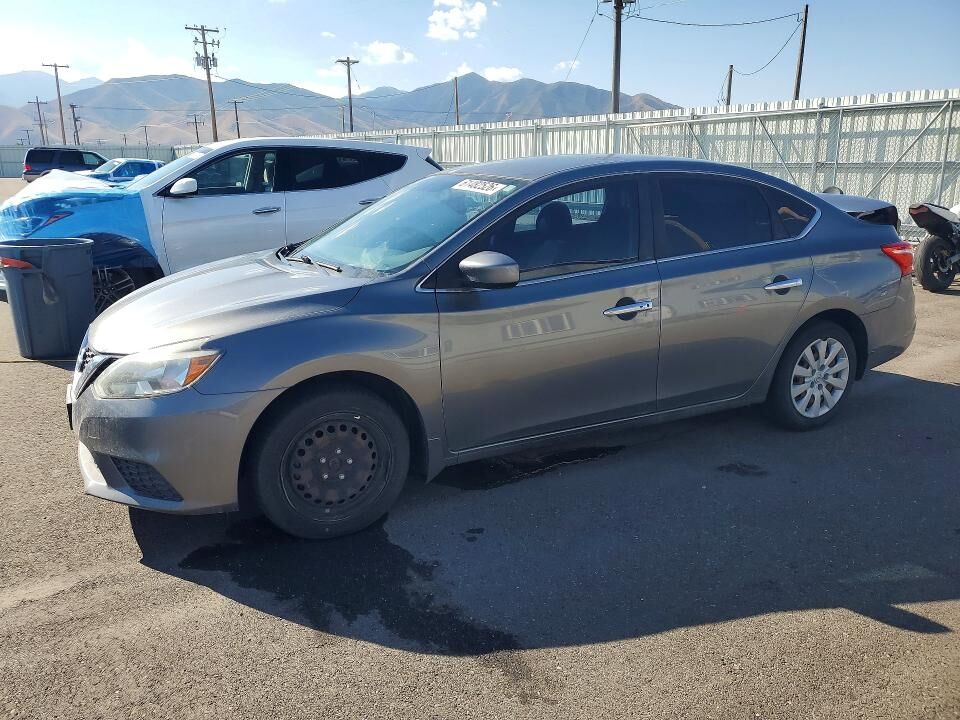2016 NISSAN Sentra