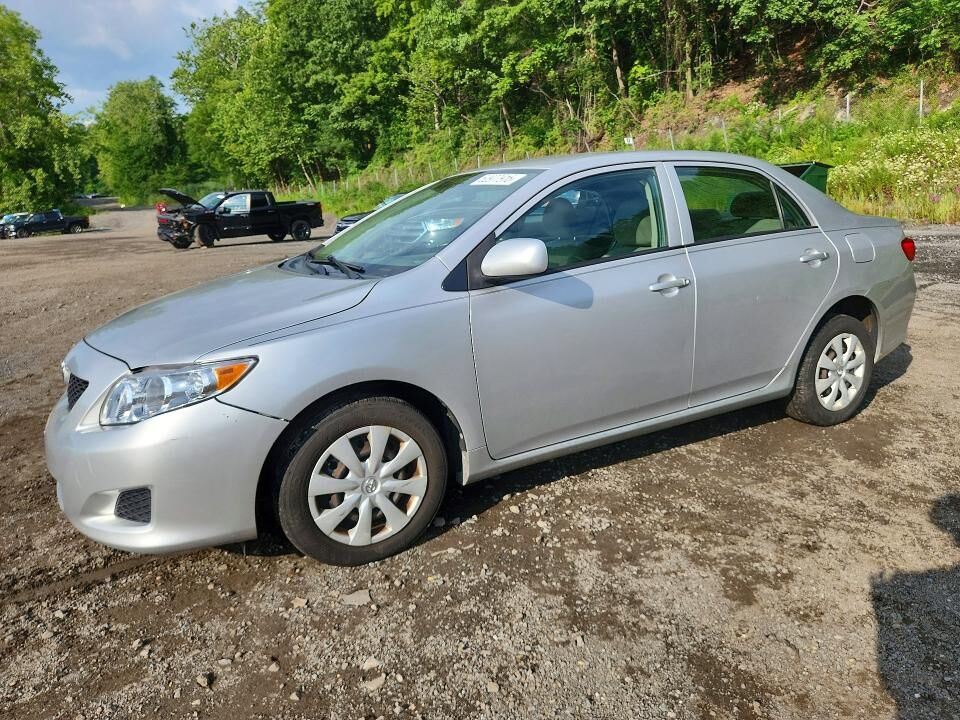 2010 TOYOTA Corolla
