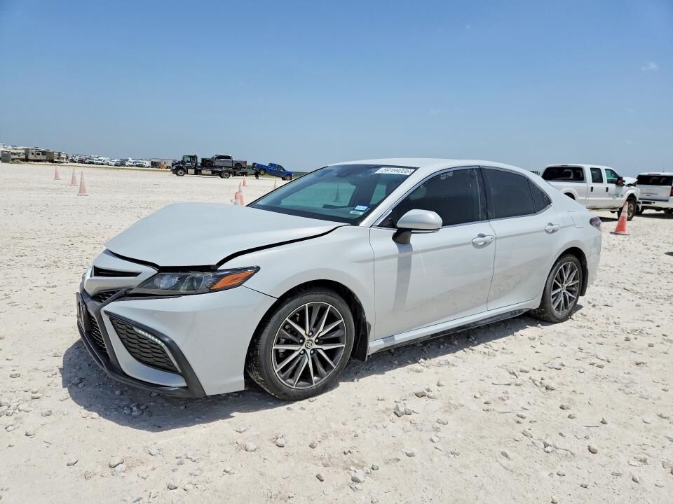 2022 TOYOTA Camry