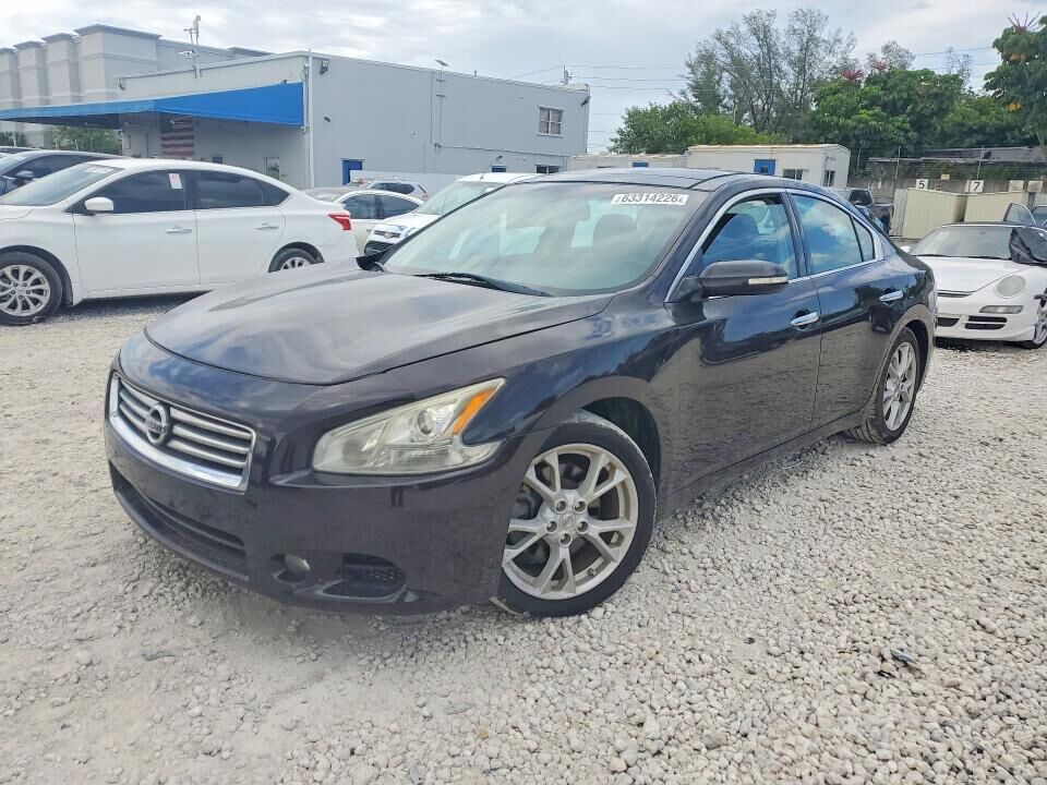 2014 NISSAN Maxima