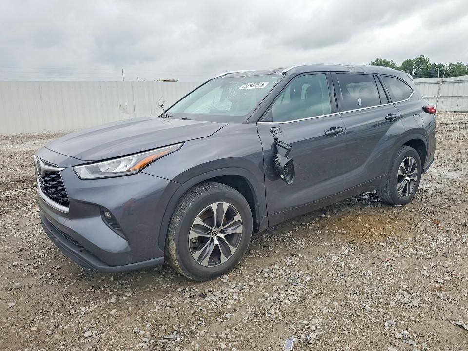 2020 TOYOTA Highlander