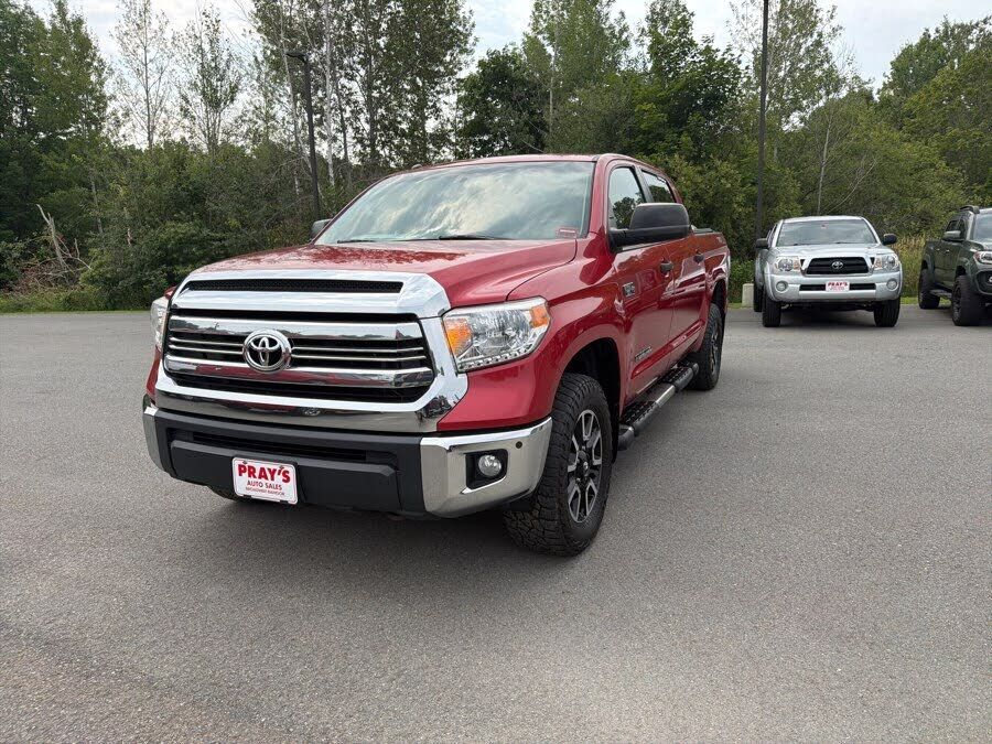 2017 TOYOTA Tundra